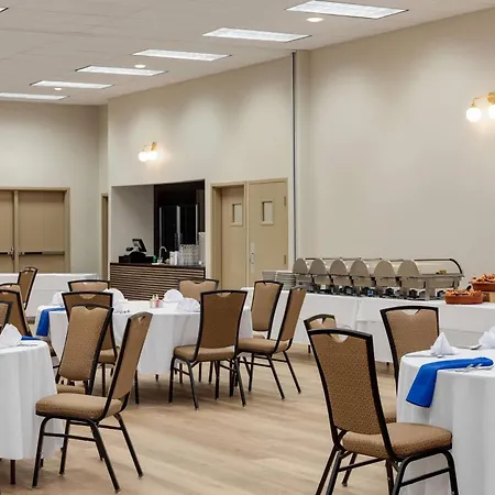 Hotel Ramada By Wyndham Del Rio